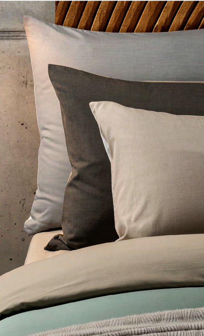 Celso de Lemos Linge de lit CALYPSO : (Satin -100% coton égyptien GIZA - Fils extra longs / 650 fils) - 110 g/m2