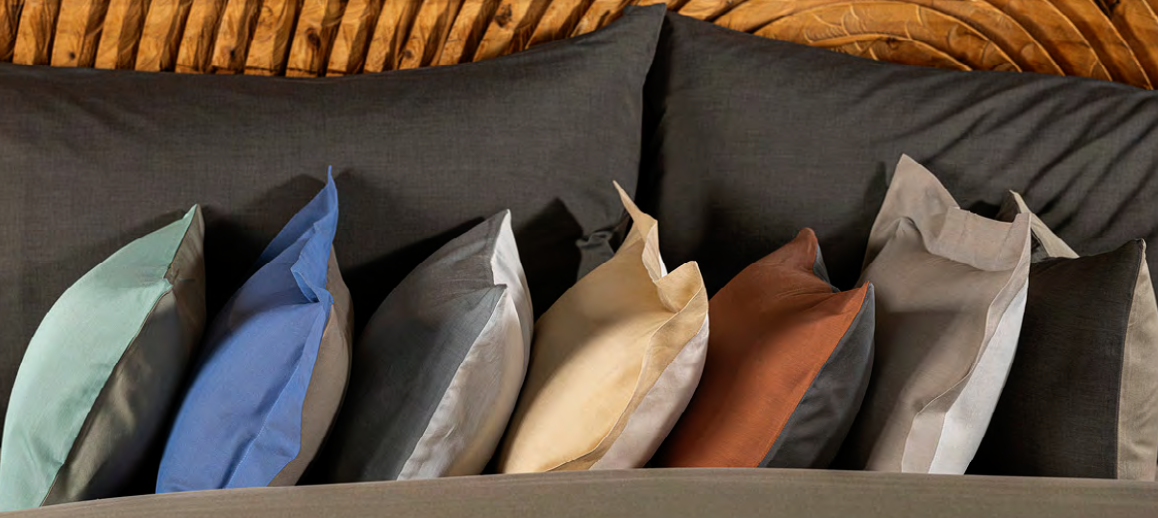 Celso de Lemos Linge de lit CALYPSO : (Satin -100% coton égyptien GIZA - Fils extra longs / 650 fils) - 110 g/m2