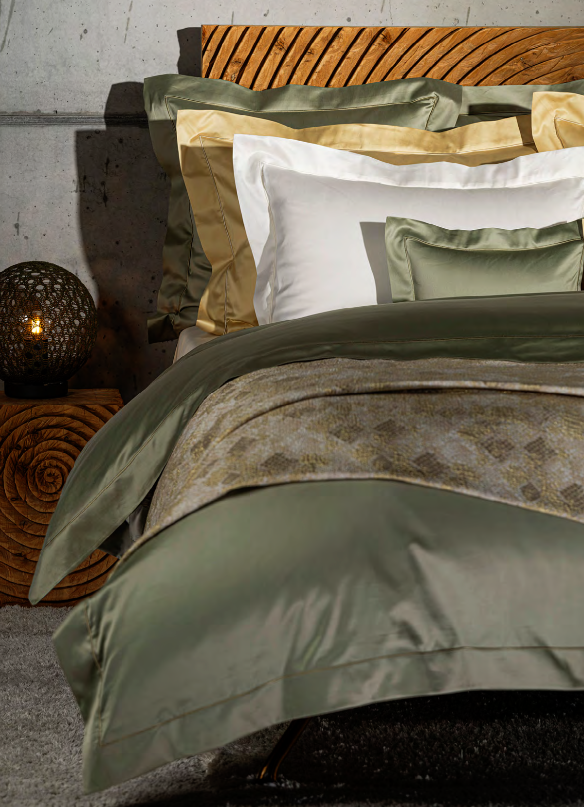 Celso de Lemos Bed linen BOURDON :( Satin -100% Egyptian GIZA cotton- Extra long threads / 700 Thread Count )- 130 g/m2