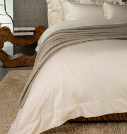 Celso de Lemos Linge de lit CAPELA :( Satin -100% coton égyptien GIZA- Fils extra longs / 1100 fils au pouce carré)- 150 g/m2 - Copie