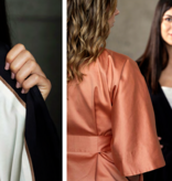 Celso de Lemos Peignoir NARA : (Satin - 100 % coton égyptien GIZA - Fils extra longs / 240 g/m²)