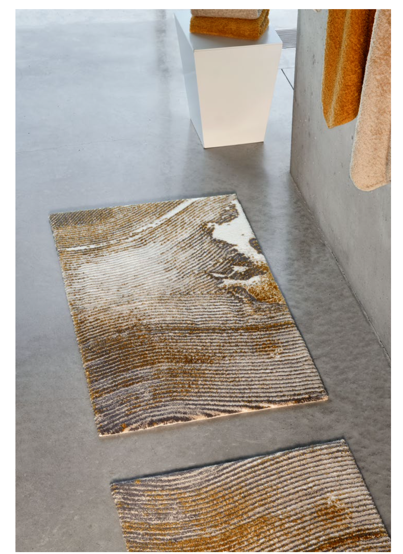 Habidecor LANA bath mat - 85% Egyptian cotton - GIZA / long thread / 10% Acrylic / 5% LUREX - 2200 g/m²