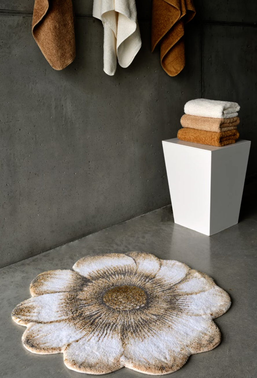 Habidecor Badtapijt  MAGNOLIA  - 96 % Egyptisch katoen - GIZA / lange draad /  3  % Acryl  / 1 % LUREX -2200 g/m2