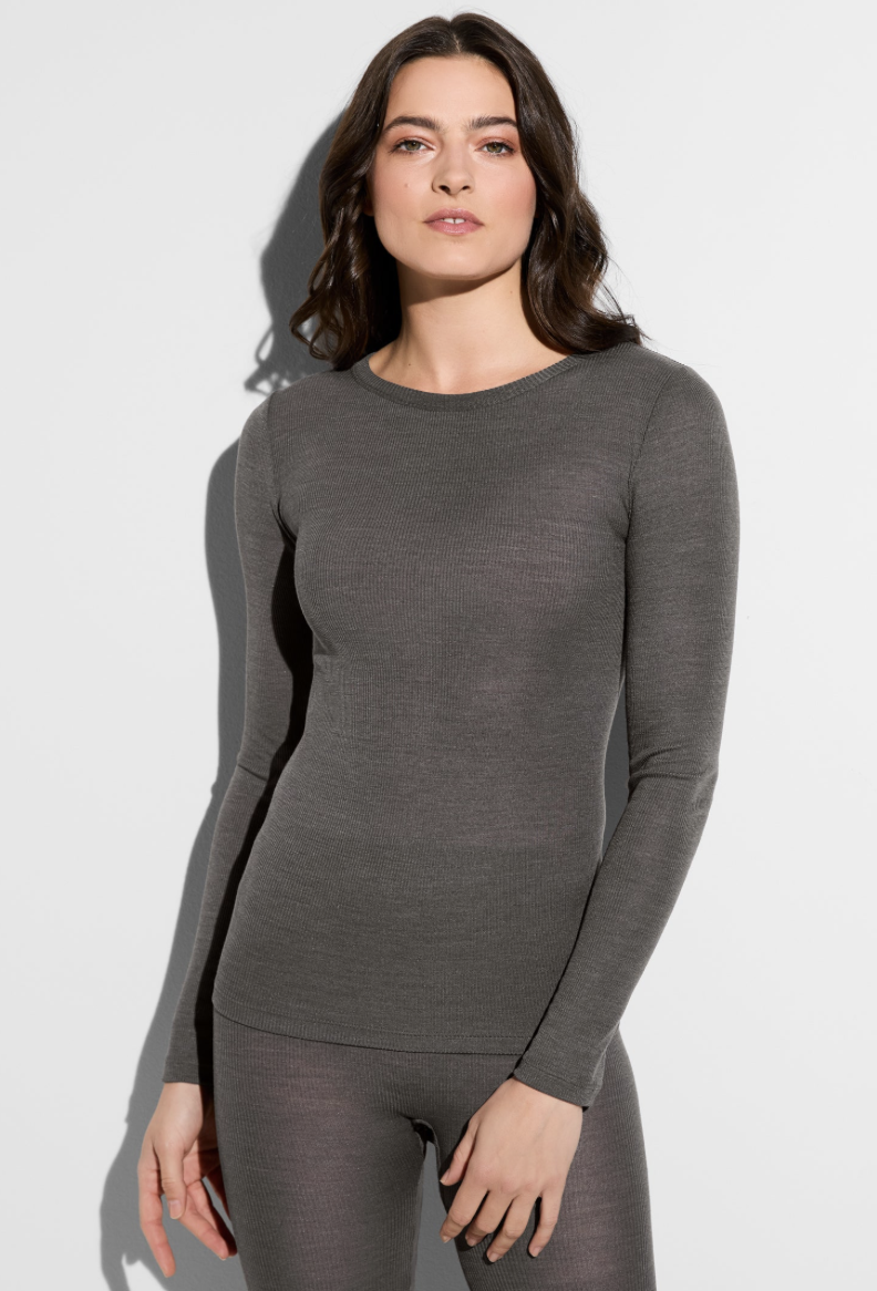 Zimmerli Ladies, Wool and Silk: T-SHIRT, Low round neck - (Long sleeve) (70% Wool and 30% silk)
