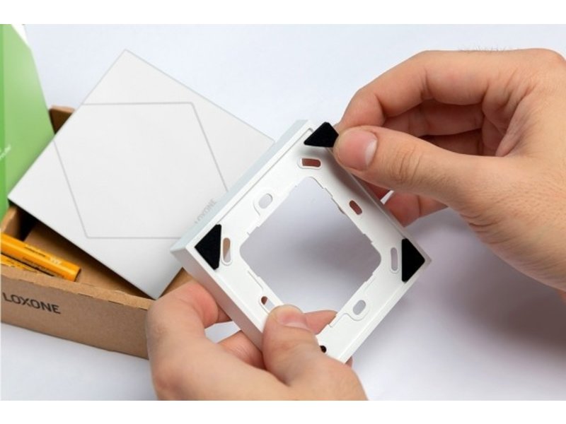 Loxone Touch Pure Air