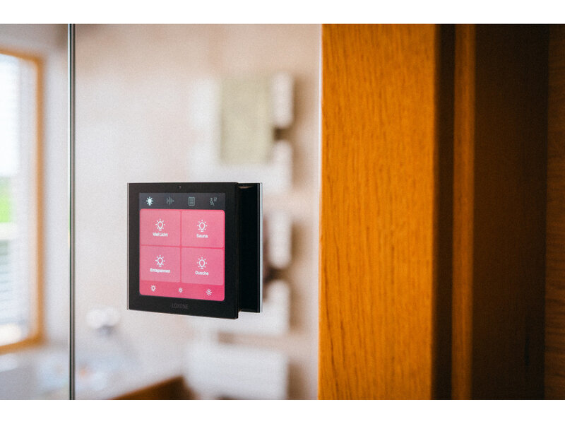 Loxone Touch Pure Display