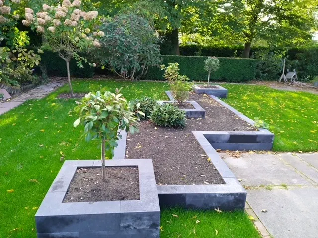 Tips om je kleinere tuin groter te doen lijken