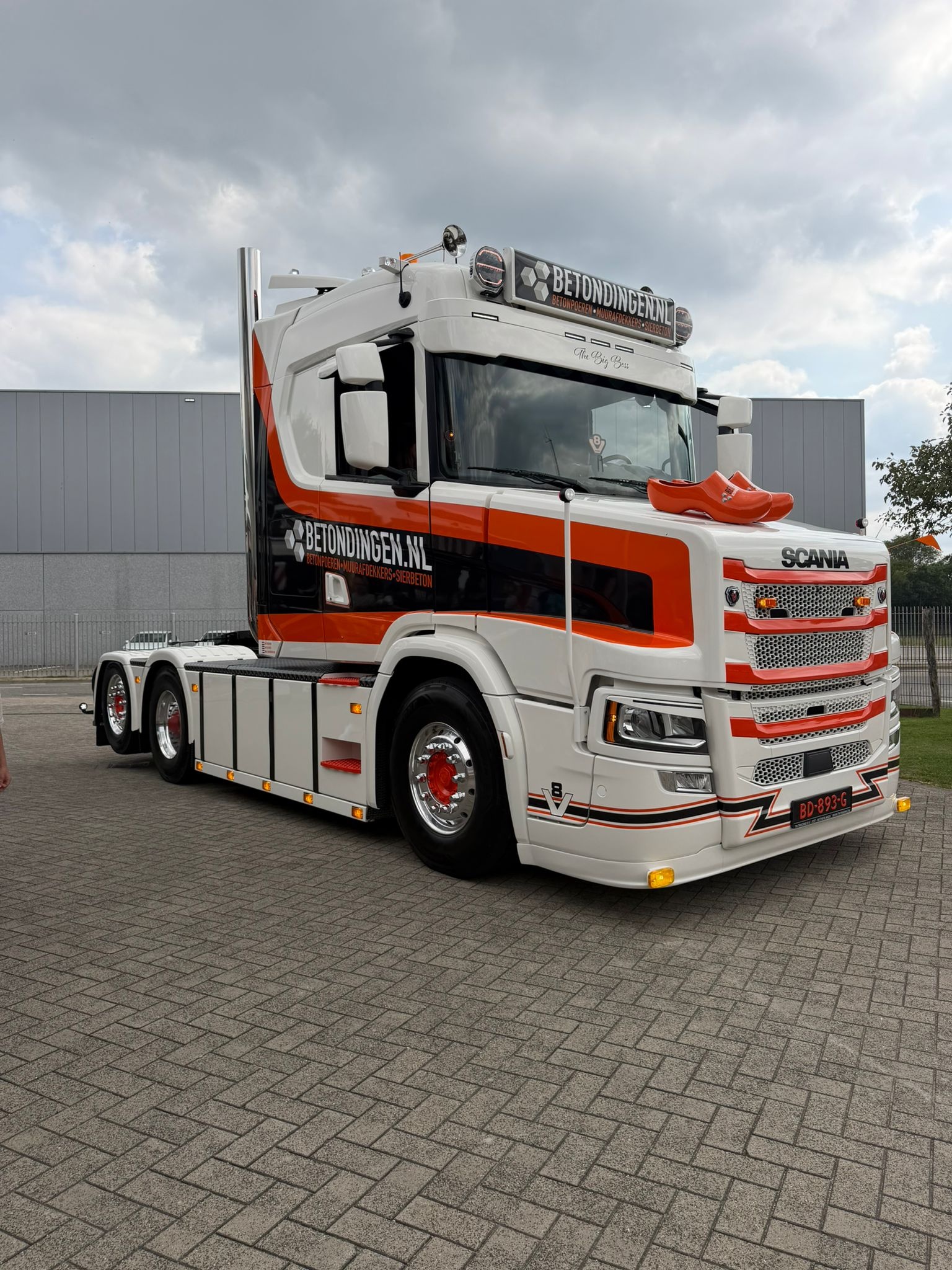 Onze Betondingen-trucks op pad: Van de Zeeuwse dijken tot de Groningse klei