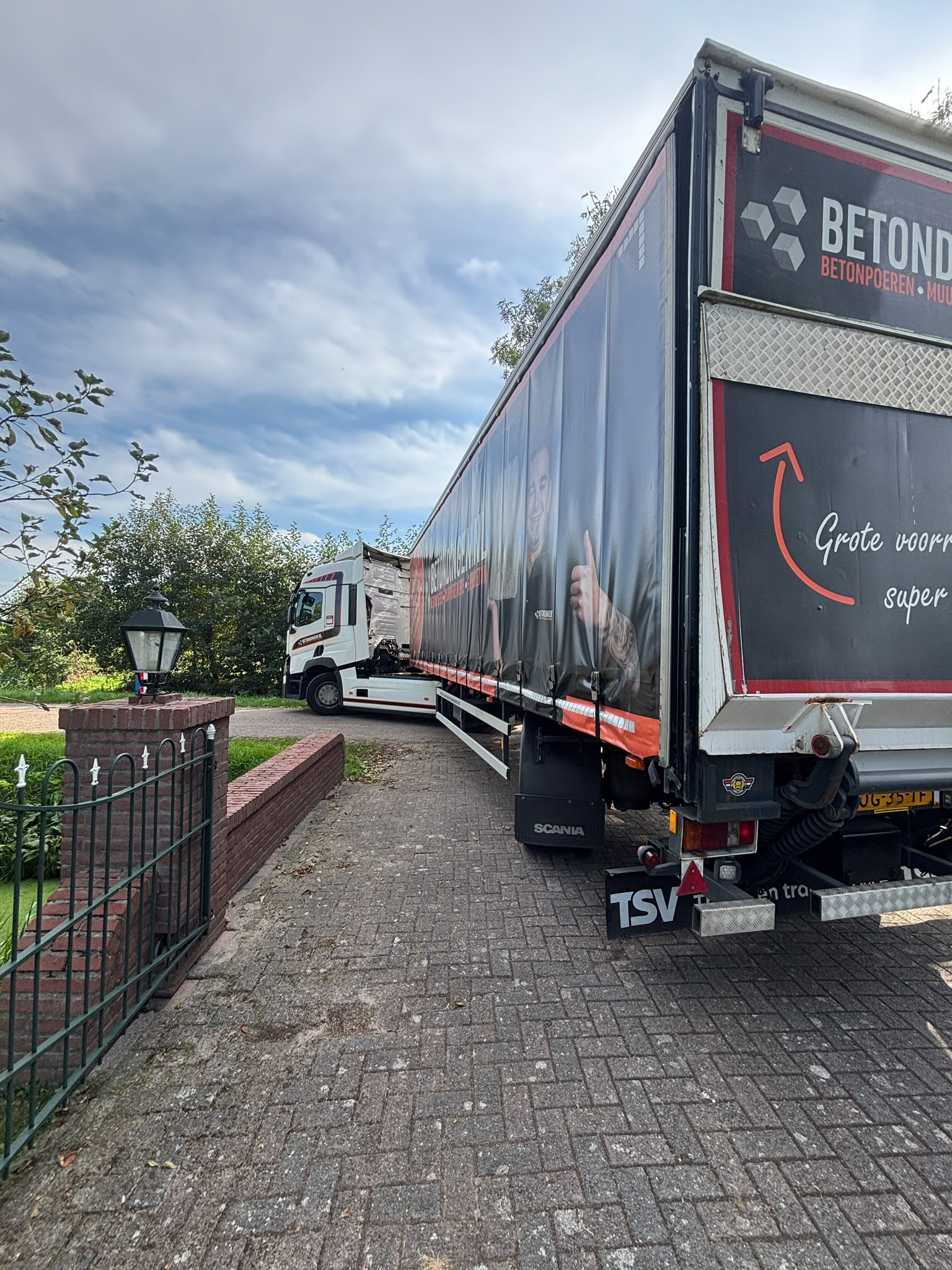 Waar reden onze vrachtwagens vorige week? Een blik op onze logistiek
