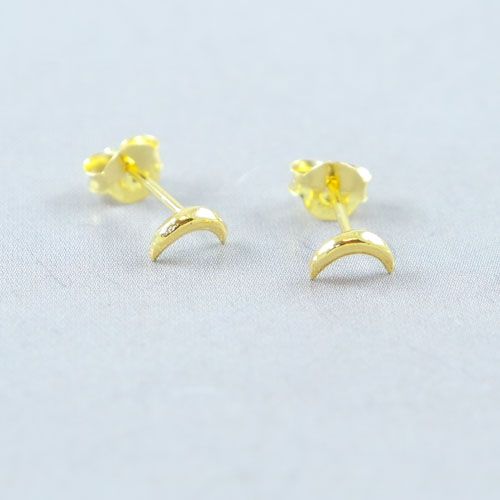 LAVI Moon Ear Studs - Gold