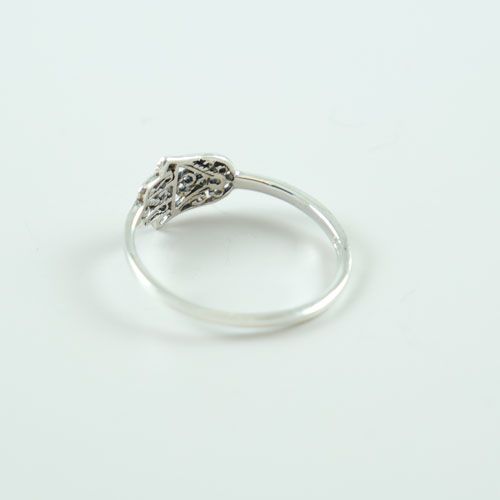 LAVI Fatima Hand Ring Silver