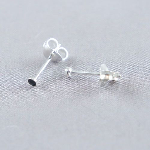 LAVI Onyx Ear Studs 2mm