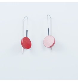 Modern Earrings Metalic Red