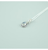 Moonstone Necklace Reina