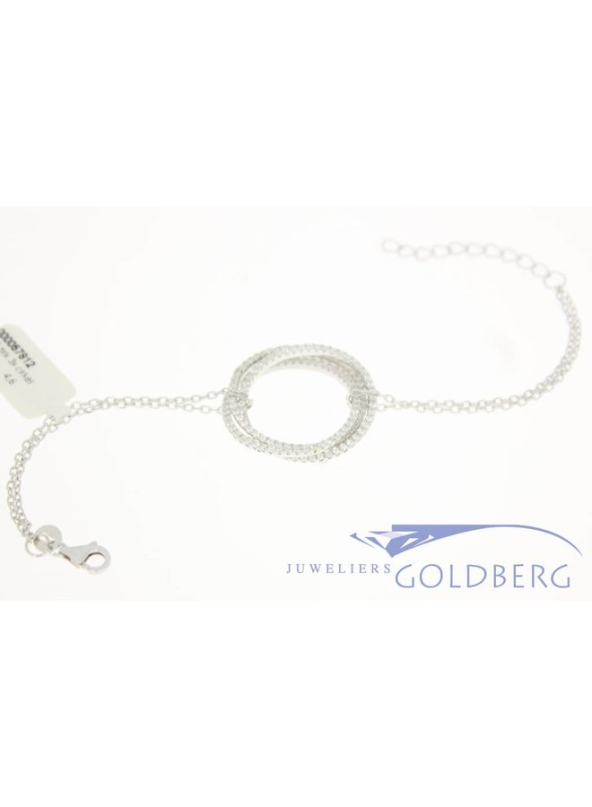 Silver bracelet tripple circle with zirconia