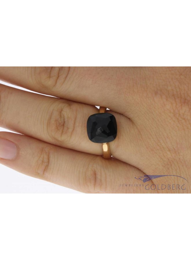 18k rose gold Mano ring black stone