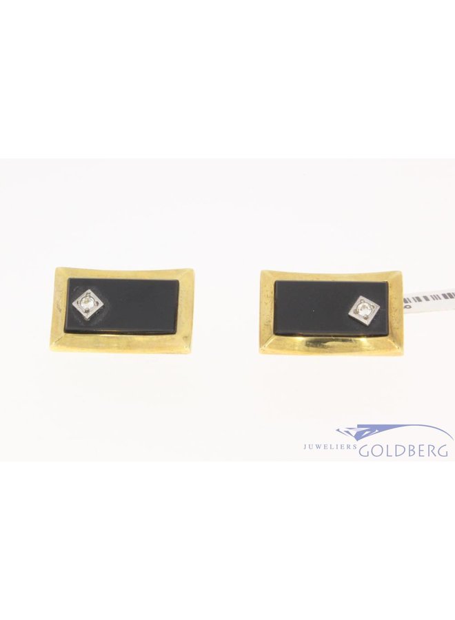 Vintage 14 carat gold cufflinks with onyx and zirconia