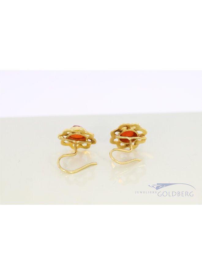 14k yellow gold ear studs with carnelian gemstone