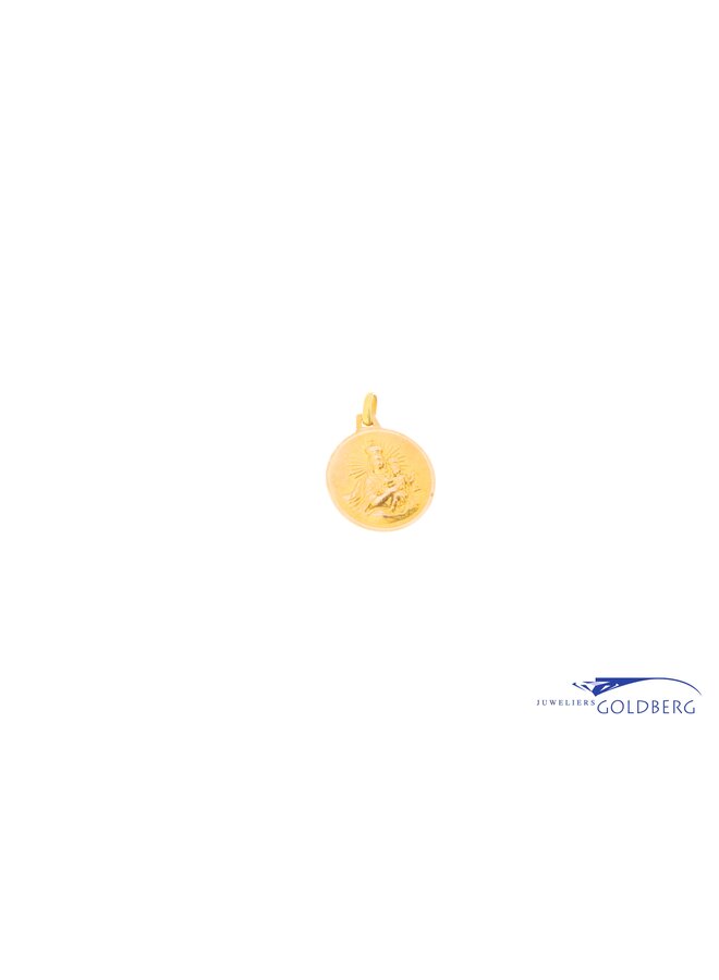 18k medallion gold charm
