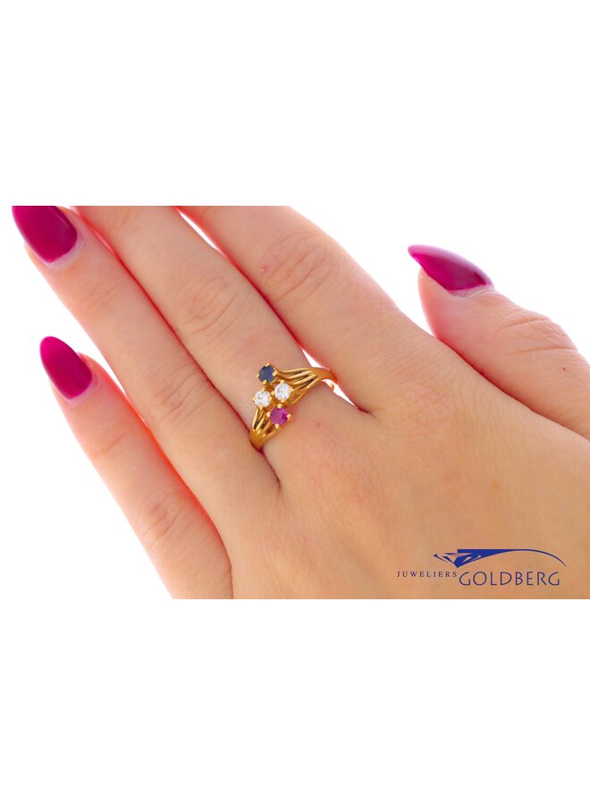 18k gold vintage ring diamonds/sapphire/ruby