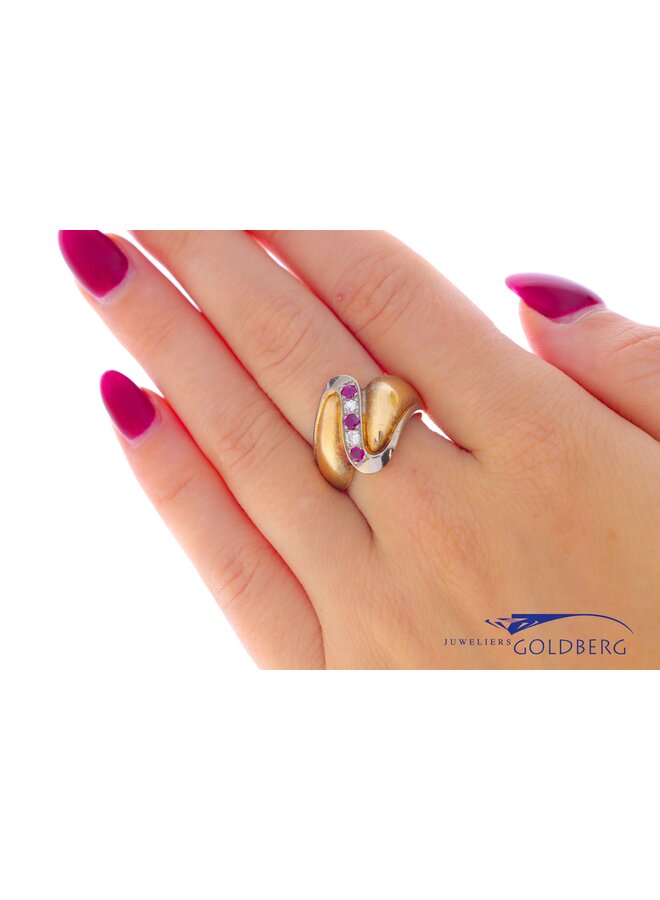 14k bicolor gold vintage ring with ruby & diamond (approx. 0.12ct)
