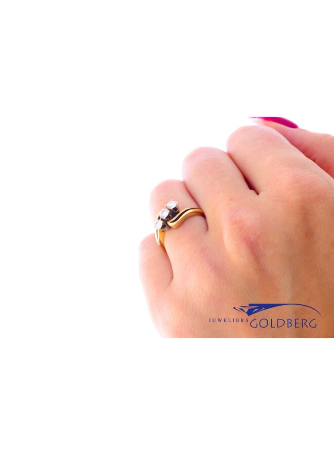 14k gold vintage bypass ring with diamonds (approx. 0.37ct)