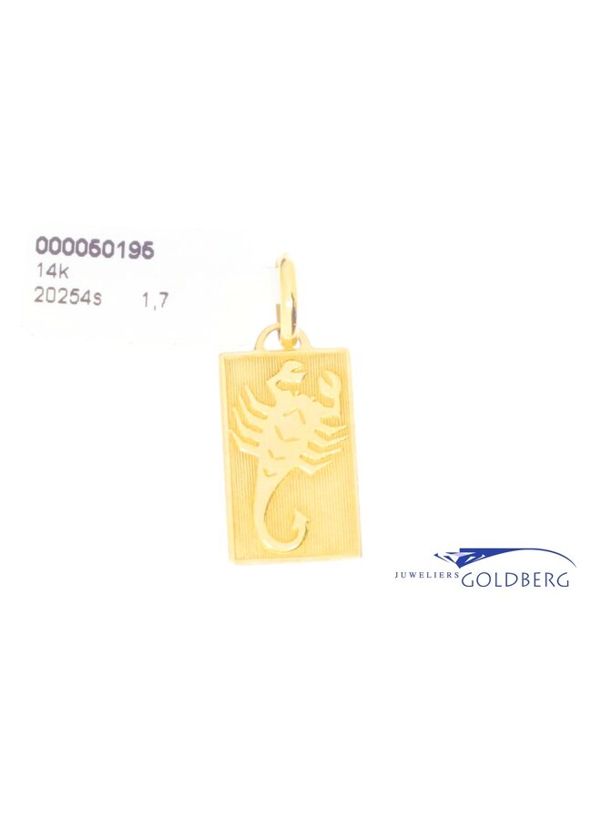 14k gold vintage scorpio pendant