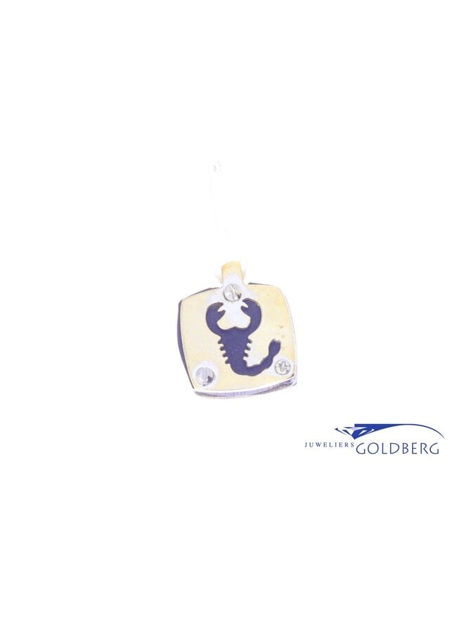 14k gold vintage scorpio pendant