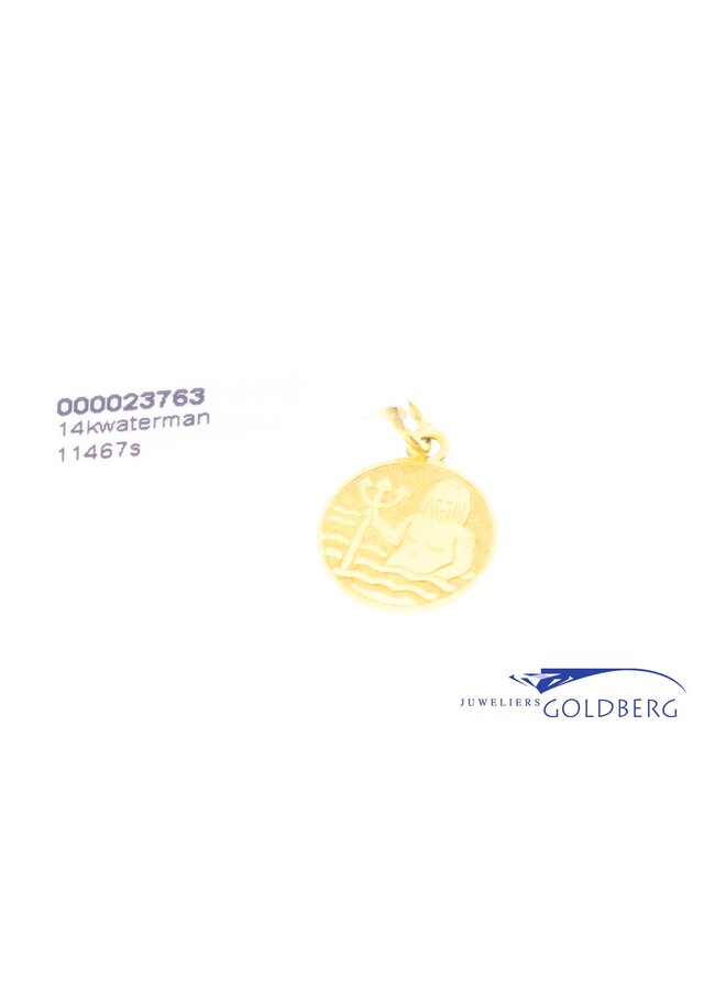 14k gold vintage aquarius pendant