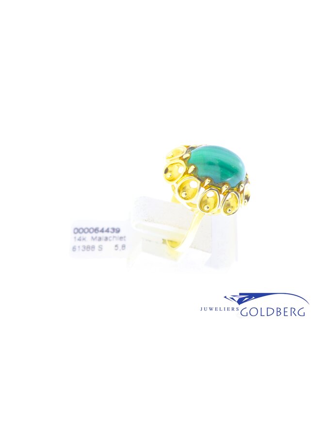 14k gold vintage malachite ring