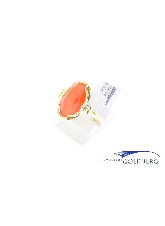 14k gold vintage red coral ring