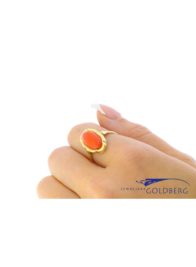 14k gold vintage red coral ring