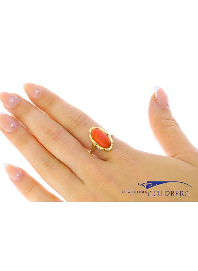 14k gold vintage red coral ring