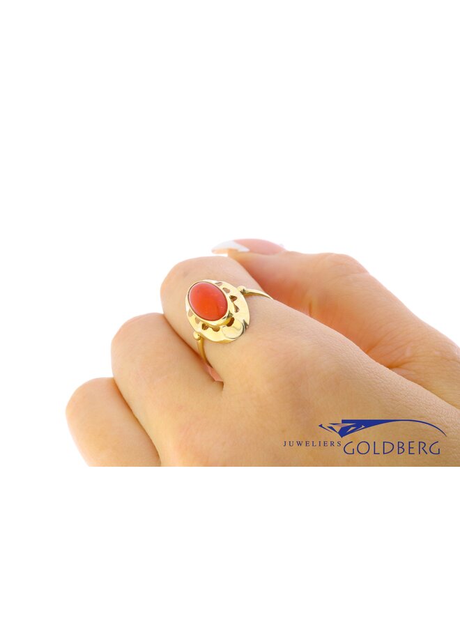 14k gold vintage red coral ring
