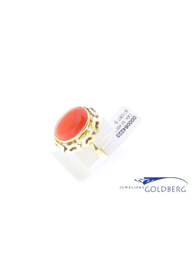 14k gold Vintage Red Coral ring