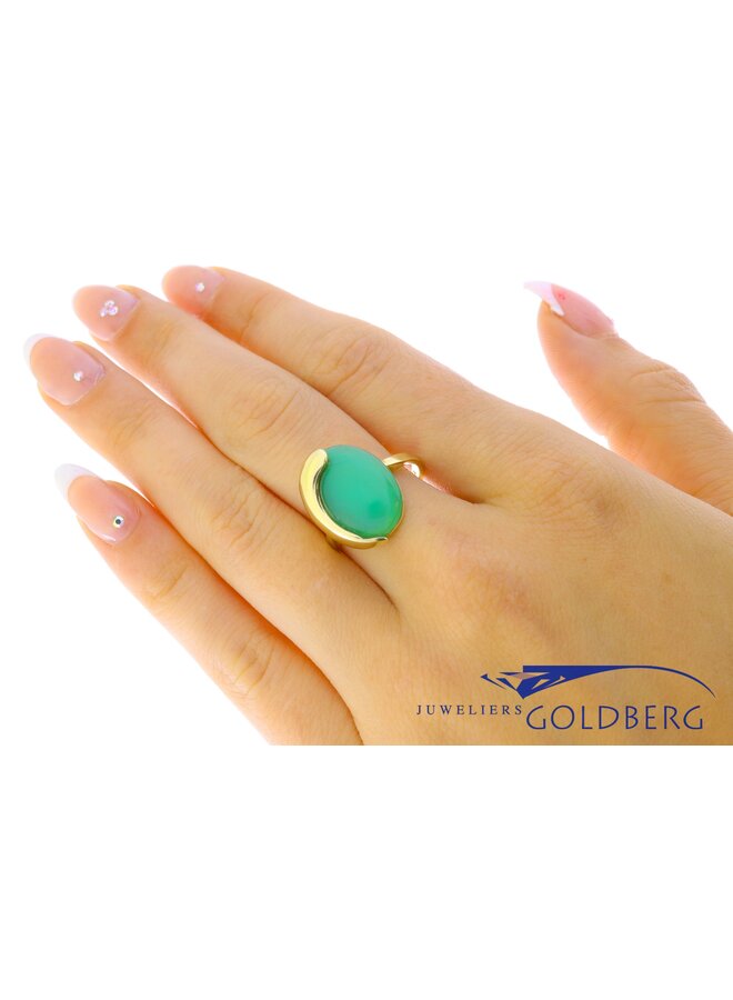 14k gold vintage ring Chrysoprase