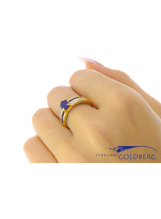 18k gouden vintage ring met synthetische saffier en zirkonia