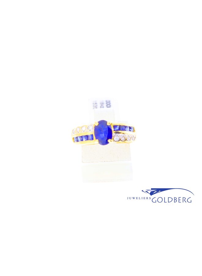 18k gold vintage ring synth. sapphire/zirconia