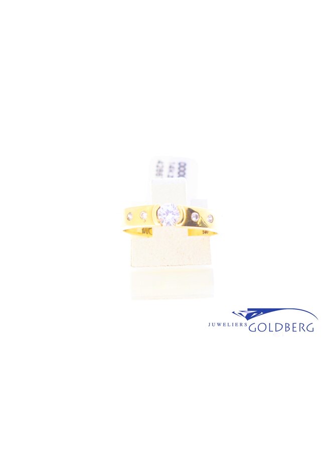 14k gold vintage ring zirconias
