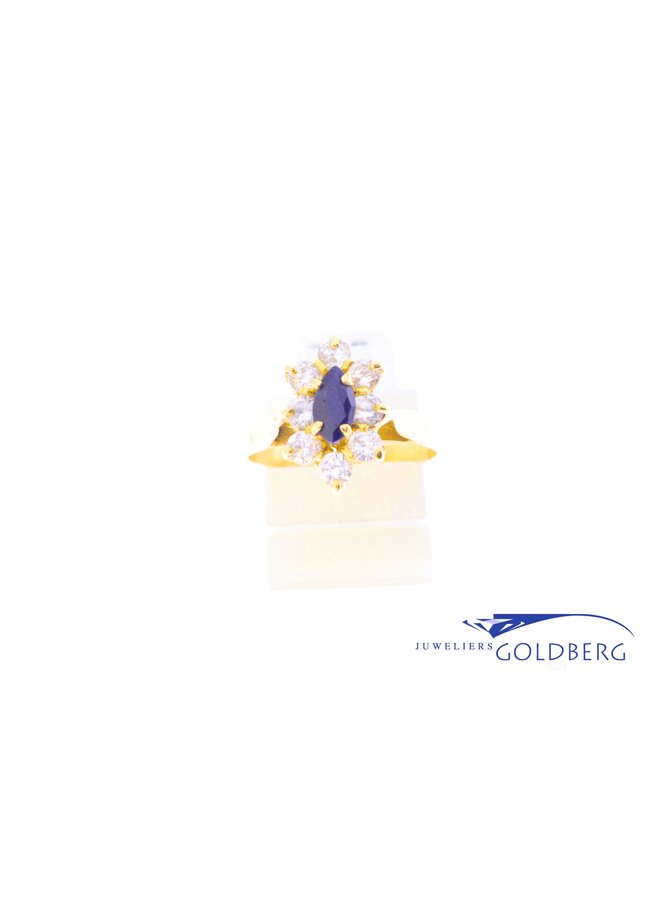 18k gouden vintage ring donkerblauwe steen/zirkonia's