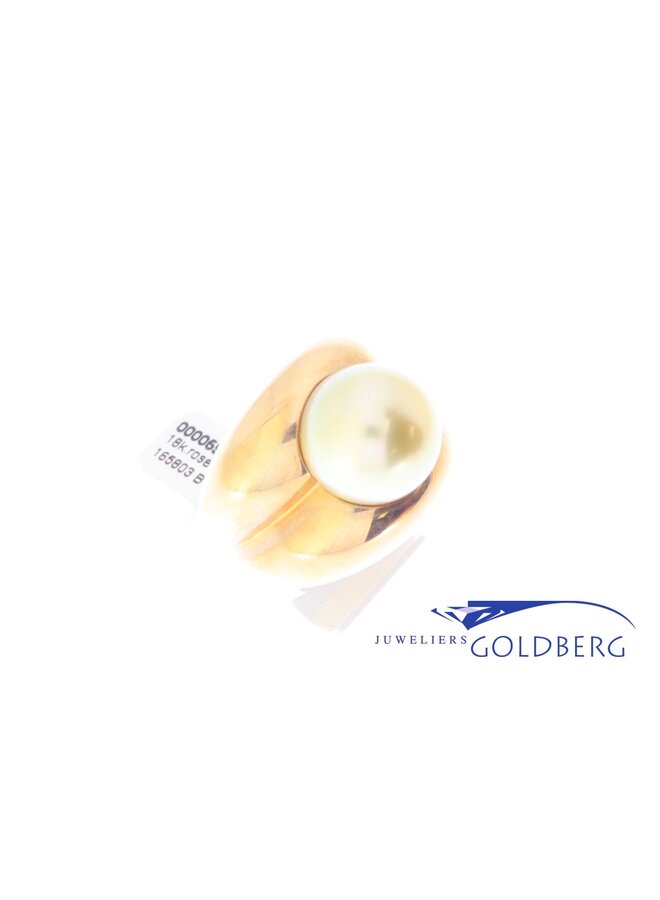 Zeer zware rose gouden ring met parel