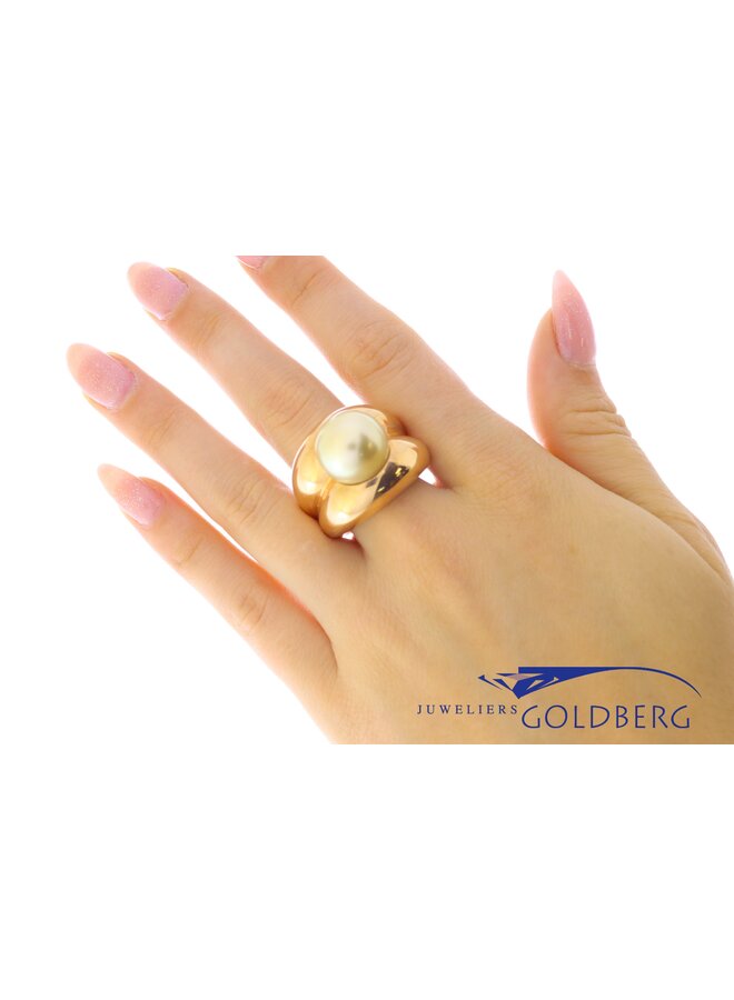 Zeer zware rose gouden ring met parel