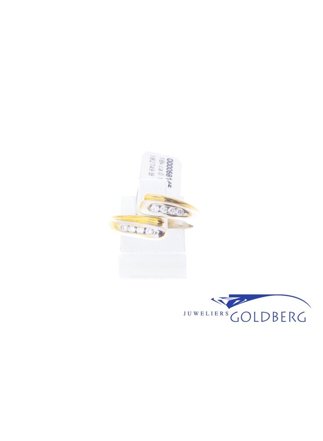 Elegant 18 carat bicolor gold vintage ring with approx. 0.15 carat brilliant cut diamond rail setting