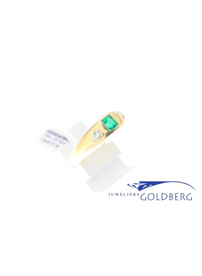 14k gouden vintage ring met synth. smaragd/diamant(ca. 0.20ct)