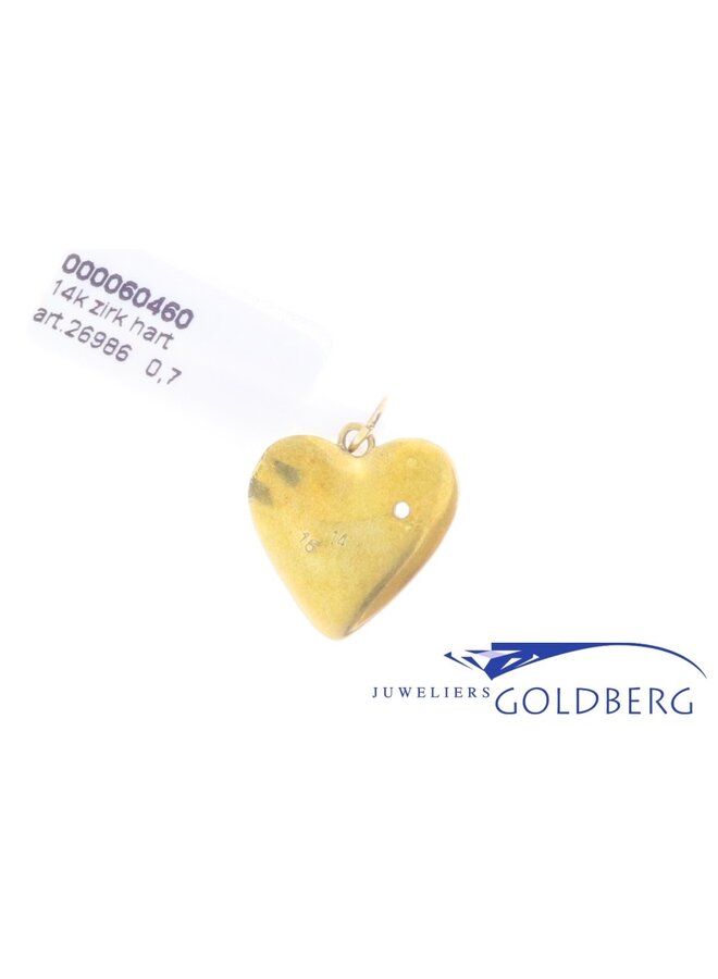 Vintage 14 carat yellow gold heart-shaped pendant with 1 zirconia