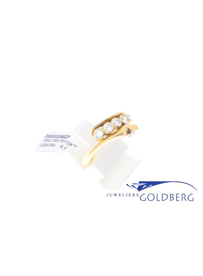 18k gold vintage snake ring with 5x diamond