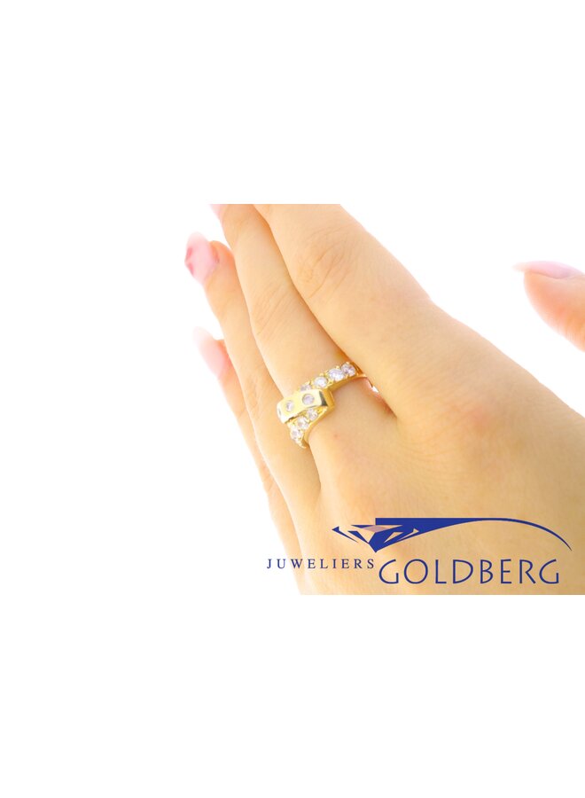 14k gold vintage ring with zirconia