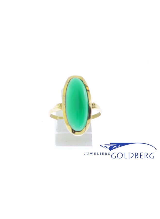 14k gold vintage ring with green stone