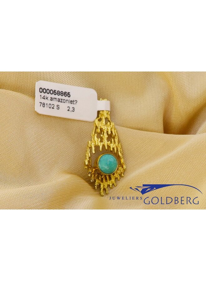 14k gold vintage pendant with amazonite