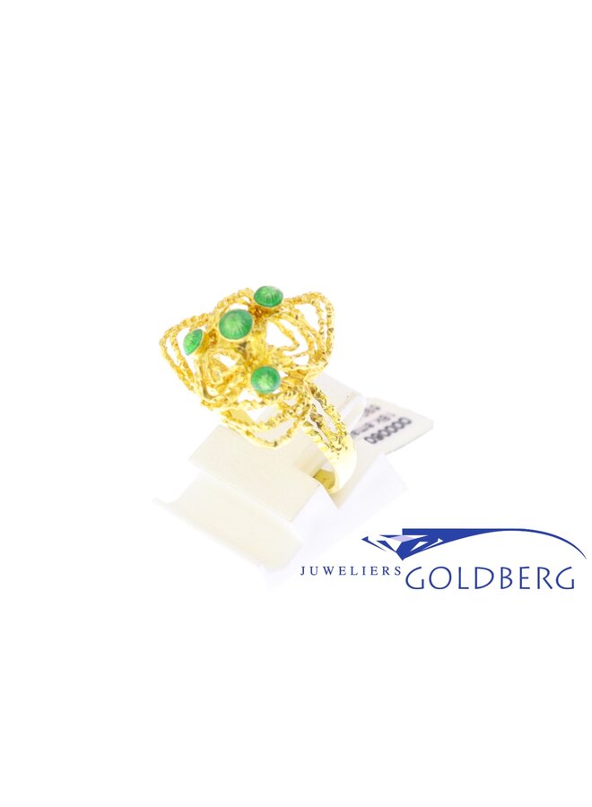 18k filigrain ring met groene emaille bolletjes.